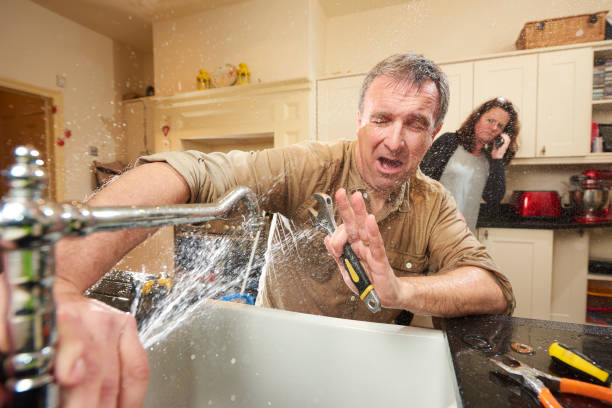 Best Emergency water extraction  in Avoca, PA
